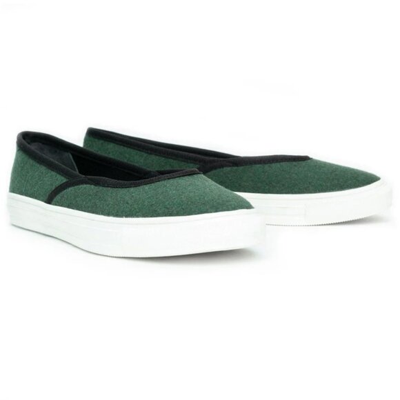 Crossover Sneaker Flat in Green - Picture 4 of 12